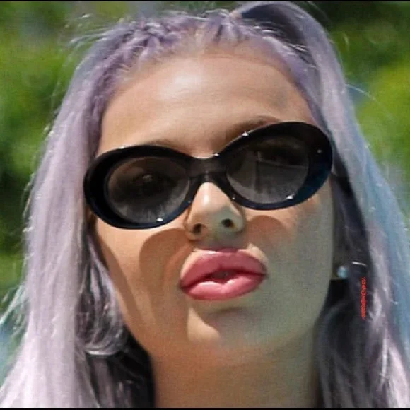 Astro Flys Retro 1960’s Jackie O style Sunglasses - Picture 4 of 8